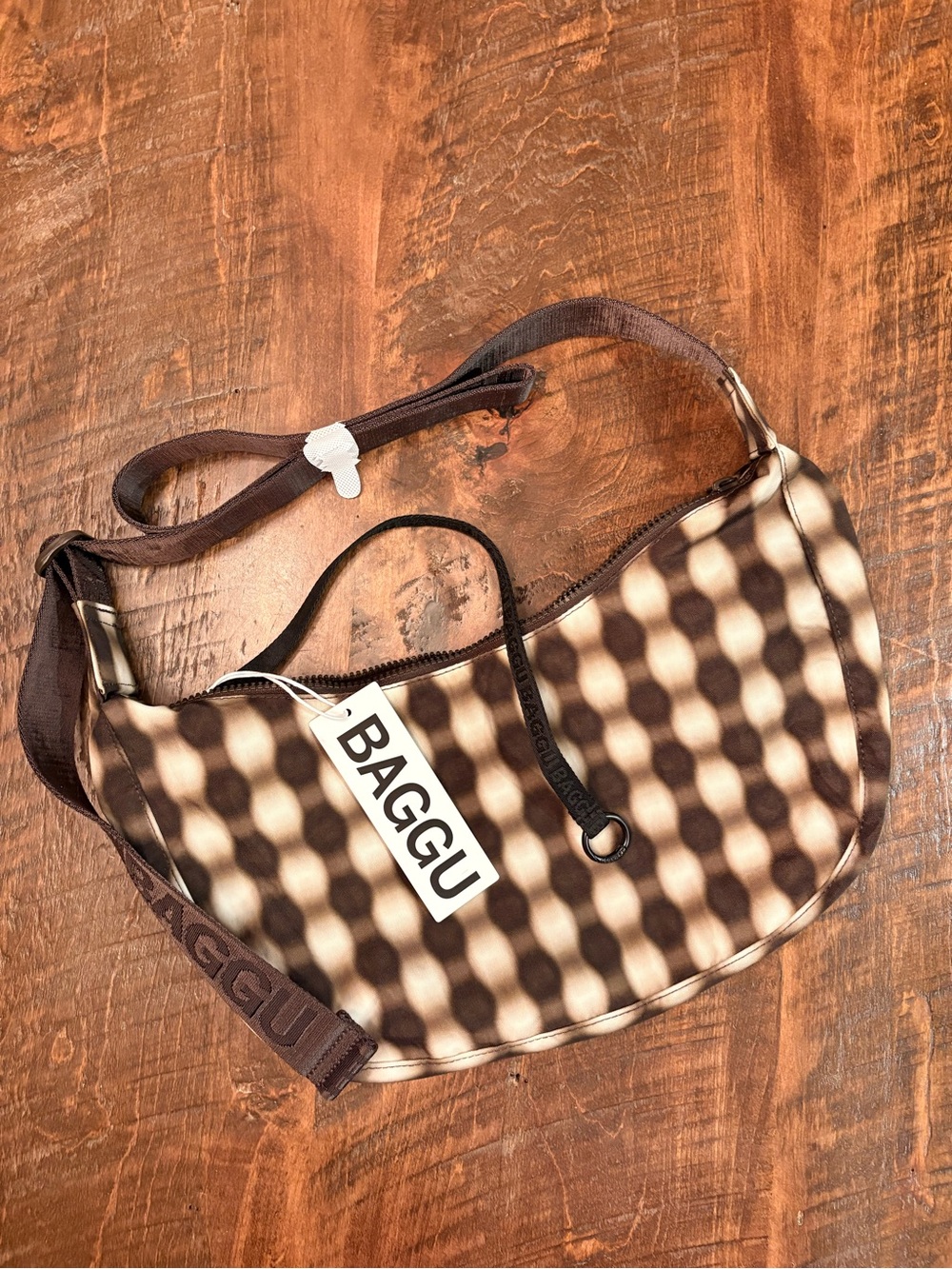 BAGGU Brown Checker Crescent Belt Bag